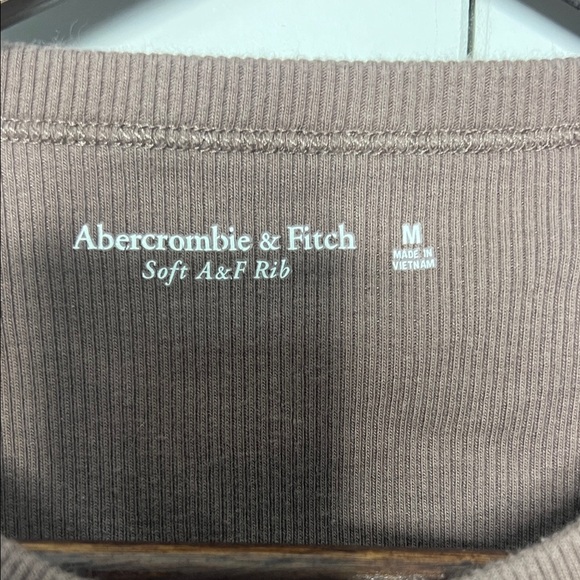 Abercrombie & Fitch Brown Crop Tank Ribbed High Neck Y2K Medium - Picture 2 of 6